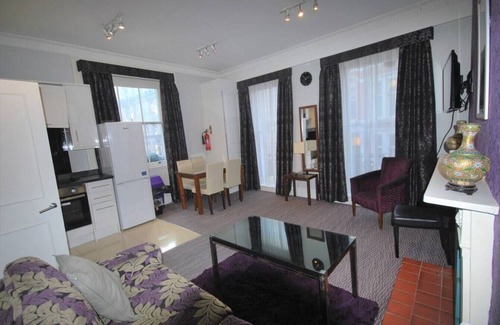 Marylebone Apartment | 1 Bed Flat, Balcony, FibreOptic Wi-Fi