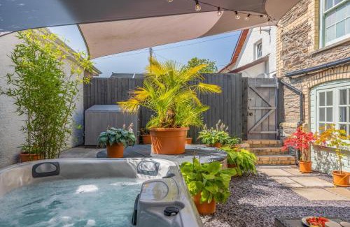 Glandyfi House | 1 Bed in Capel Bangor oc-y33024