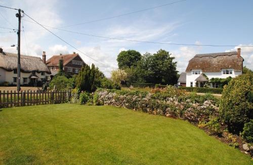 Wool House | 1 Bed in Wool DC153