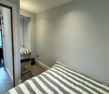 Oxford House | 1 bed with kitchenette and bathroom