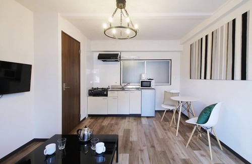 Minami Ward Apartment | 1 Bedrm Apt 5mins from Hiroshima Sta 5ppl (302)