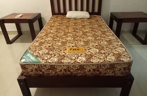 Ibbanwala House | 1 Bedroom, 1 Bath spacious studio for 12 dollars per day excluding electricity.