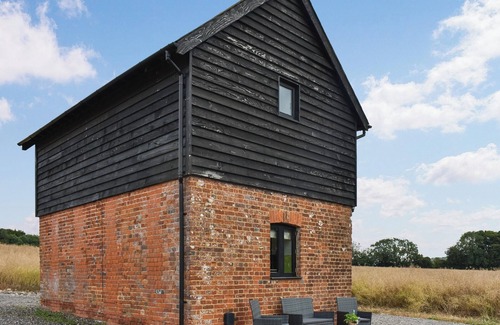 Nether Wallop Cottage | 1 bedroom accommodation in Nether Wallop, Stockbridge