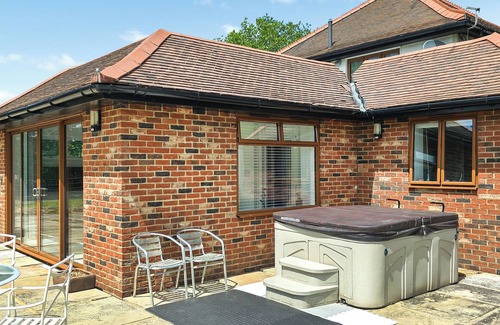 Writtle Cottage | 1 bedroom accommodation in Writtle, near Chelmsford