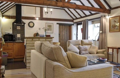 Ampney Crucis Cottage | 1 bedroom accommodation in Ampney Crucis, near Cirencester