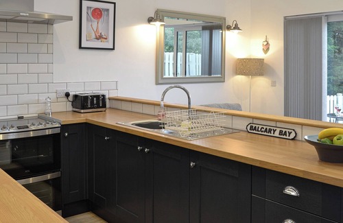 Sandyhills Cottage | 1 bedroom accommodation in Balcary, near Auchencairn