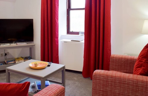 Millport Cottage | 1 bedroom accommodation in Millport