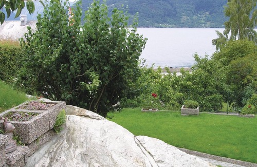 Vangsnes House | 1 bedroom accommodation in Vangsnes