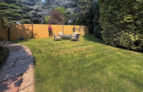 Rodborough Cottage | 1 bedroom accommodation in Rodborough Common, near Stroud
