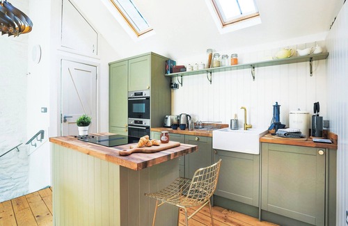 Totnes Cottage | 1 bedroom accommodation in Totnes