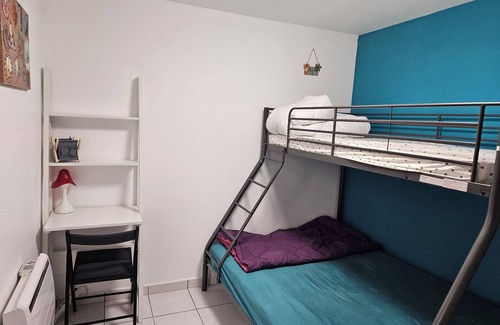 Emerainville Apartment | 1 Bedroom Apartment in Émerainville