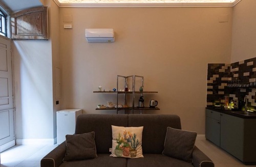 Vasto Apartment | 1 bedroom apartment in Naples