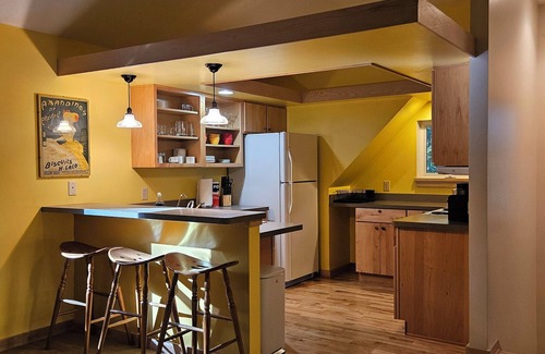 Leland House | 1-bedroom apartment north of Leland