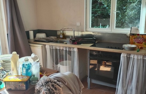 Condrieu Bed & Breakfast | 1 bedroom bed & breakfast in condrieu