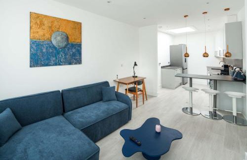 West Kensington Apartment | 1 Bedroom flat in Barons Court
