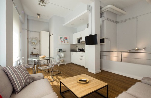 Los Remedios Apartment | 1-bedroom for 4 guests, free parking