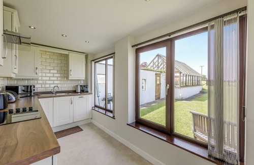 Llansantffraed Cottage | 1 bedroom accommodation in Llanon near Aberaeron