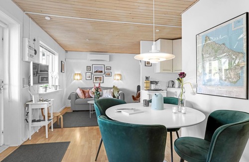 Sandkaas Apartment | 1 bedroom gorgeous apartment in Allinge