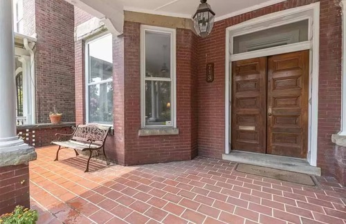 Ghent House | 1-Bedroom in Historic Victorian Home - Shared Bath, Unit #3