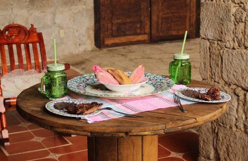 Zacatlan House | 1 bedroom La Canasta in Mexican B&B Hacienda!