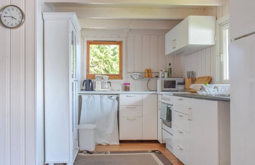 Lyngdal House | 1 bedroom nice home in Lyngdal