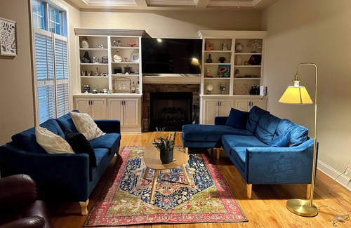 Northwest Raleigh House | 1 Bedroom Private Retreat in Raleigh – Hot Tub & Exclusive Access