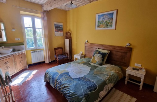 Mallemort House | 1 bedroom private vacation home in mallemort