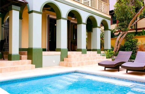 Ocho Rios Cottage | 1 bedroom Seaside Cottage - Pool/Beach/Wifi/Restaurant/House keeping HCH