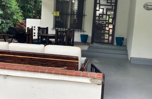 Playa Coronado House | 1 BLOCK FROM THE BEACH CORONADO, PANAMA! COZY INEXPENSIVE RENTAL