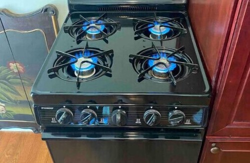 Dogue House | 1 BR, 1 BA Guesthouse Getaway on the Rappahannock River w Firepit + Dock