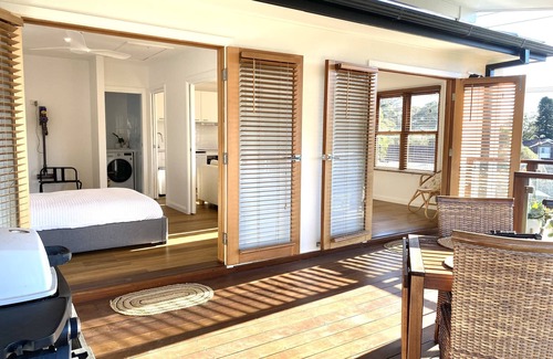 Terrigal House | 1 Hour from Sydney 500 meters to Terrigal beach, restaurants and night life.