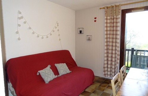 Saint-Sauveur Apartment | 1 km from Embrun lake: comfortable apartment