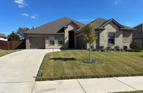 Midlothian House | 1 level New home available!