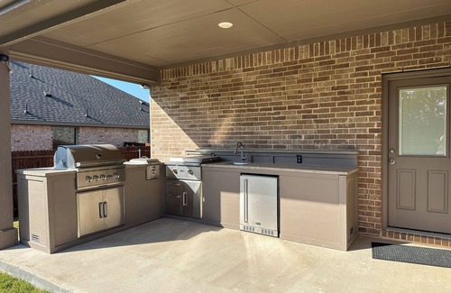 Midlothian House | 1 level New home available!