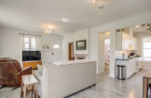 Willis Wharf House | < 1 Mi to Boat Ramp: Coastal Virginia Hideaway