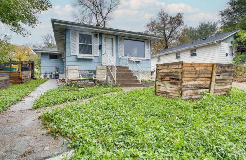 Bismarck House | 1 Mi to Downtown Bismarck! Residential Duplex