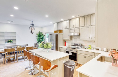 New Albany House | 1 Mi to Downtown: New Albany Home w/Yard