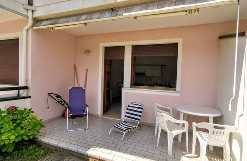 Reschigliano House | 1 MIN TO THE BEACH, POOL APARTMENT