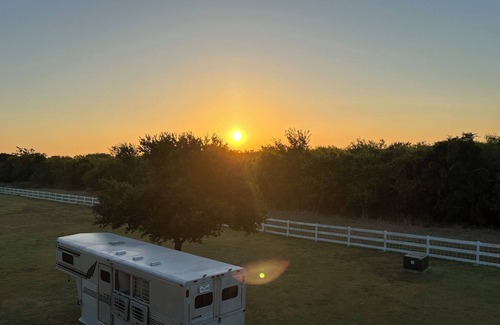 Cedar Creek Other | 1 of a kind guest house 15 mins from Austin Airport