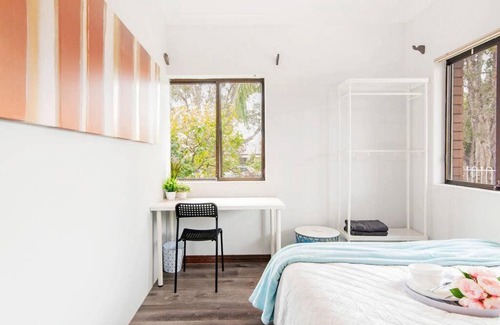 Berala House | 1 Private Double Room In Berala 1 minute away from Train Station - ROOM ONLY