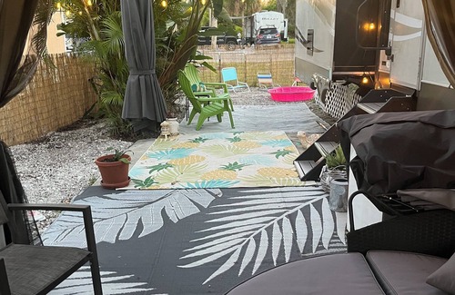 Jensen Beach House | 1 Recreational Vehicle in Terrific Jensen Beach with AC, WiFi, Fitness Room