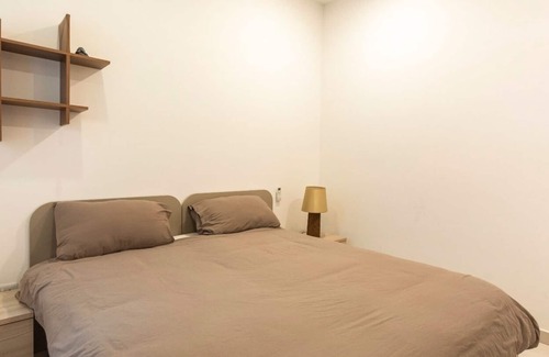 St. Andrew's Apartment | 1 Room in a Modern Apartment