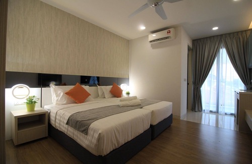 Seri Kembangan Apartment | #1 Tropical Evilla Studio Apartment
