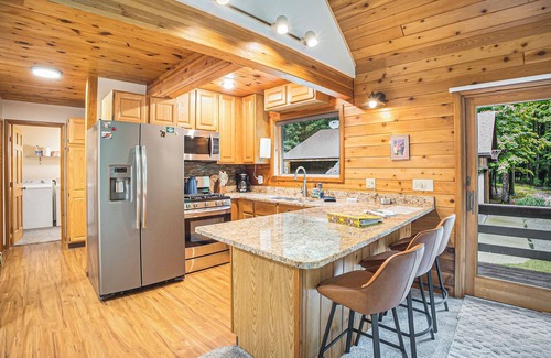Manistee House | 10-Acre Family Home Near Lk MI