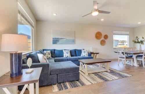 McNeil House | 10 Mi to Dtwn Bright Austin Gem with Pool Access