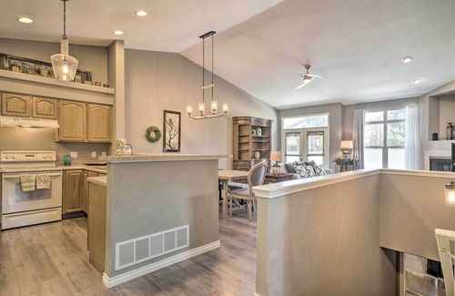 Stetson Hills House | 10 Mi to Dtwn: Colorado Springs Townhome