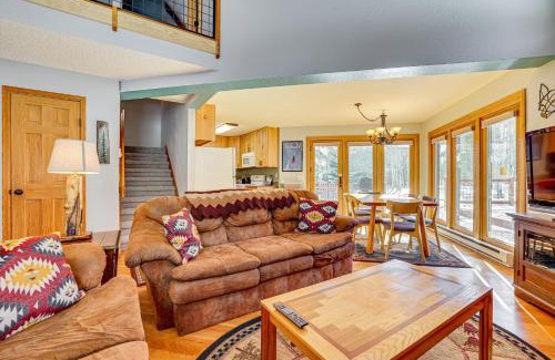 Wildernest House | 10 Mi to Keystone Resort Cabin with Private Hot Tub
