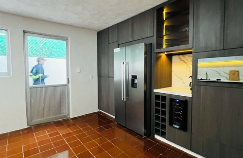 Palmira House | 10 min from downtown Cuernavaca, swimming lane, heated.