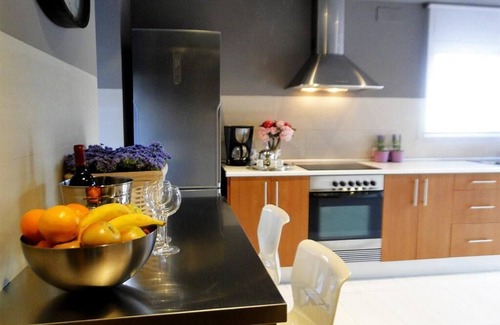 Sitges Town Center Villa | 10 minutes by car from Sitges. Villa El Olivo. XXL pool. Heated to 28º