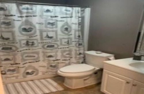 Bellefonte House | 10 Minutes from Beaver Stadium and Penn State University Campus!